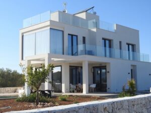House 5